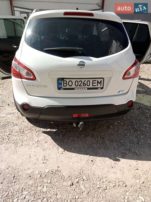 Внедорожник / Кроссовер Nissan Qashqai+2 2013 в Тернополе