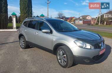 Позашляховик / Кросовер Nissan Qashqai+2 2013 в Дубні