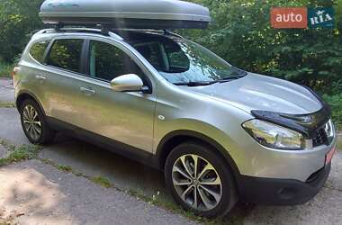 Позашляховик / Кросовер Nissan Qashqai+2 2013 в Дубні