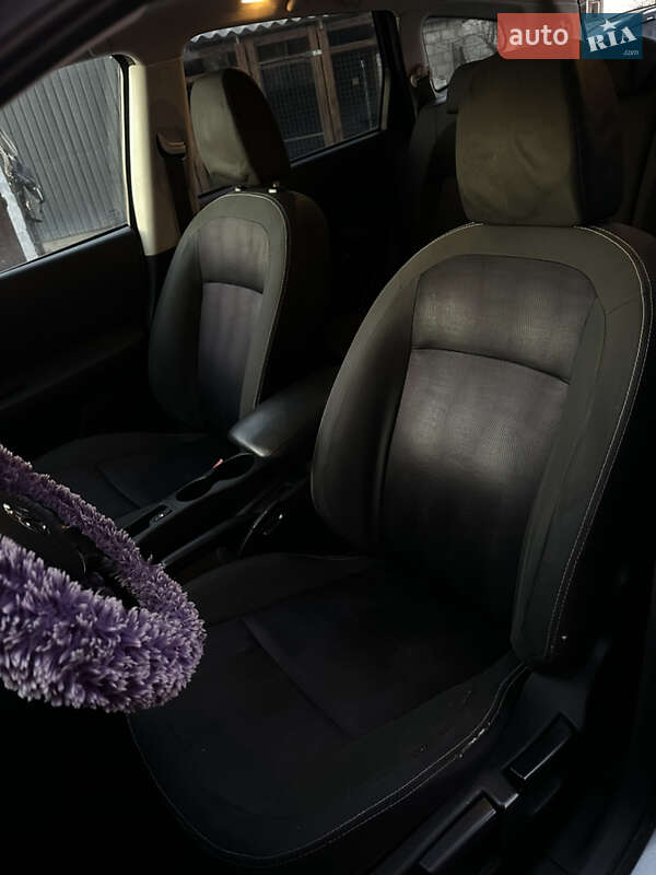 Позашляховик / Кросовер Nissan Qashqai+2 2012 в Сарнах