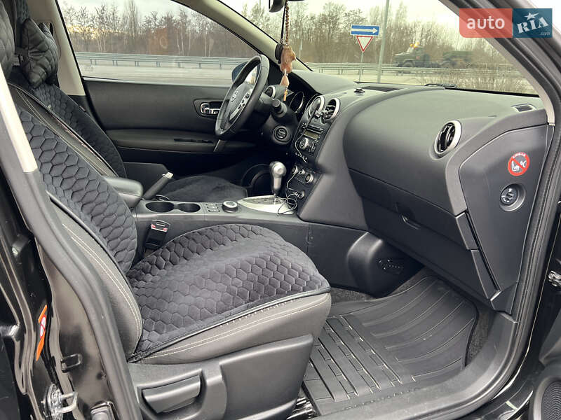Внедорожник / Кроссовер Nissan Qashqai+2 2008 в Звягеле