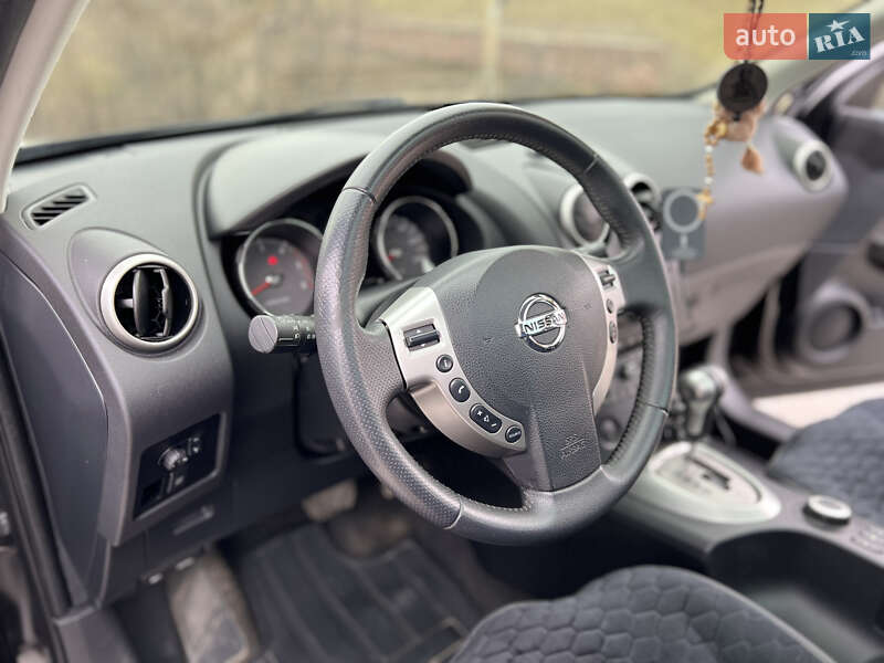 Внедорожник / Кроссовер Nissan Qashqai+2 2008 в Звягеле