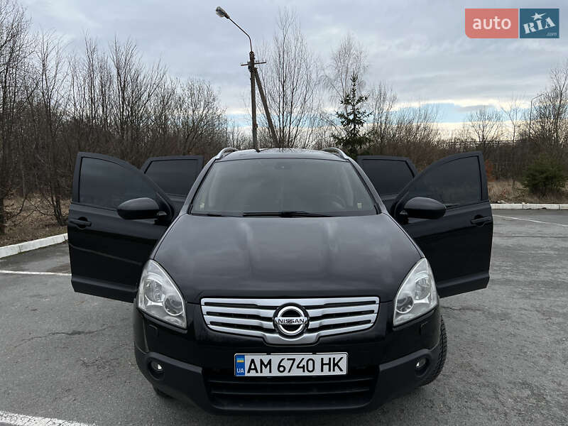 Внедорожник / Кроссовер Nissan Qashqai+2 2008 в Звягеле