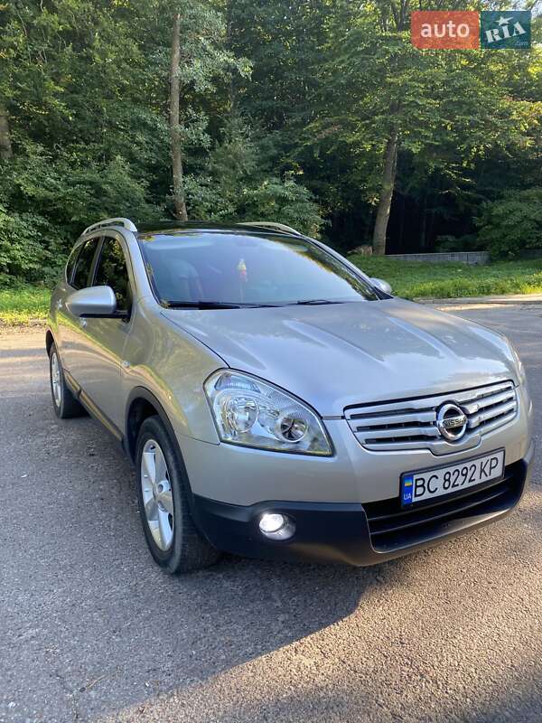 Позашляховик / Кросовер Nissan Qashqai+2 2008 в 
