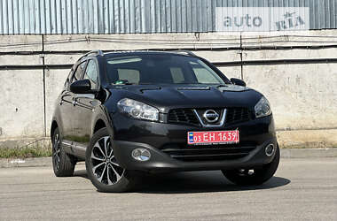 Внедорожник / Кроссовер Nissan Qashqai+2 2011 в Киеве