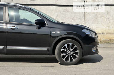 Внедорожник / Кроссовер Nissan Qashqai+2 2011 в Киеве