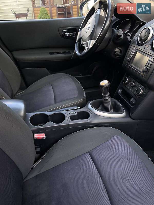 Позашляховик / Кросовер Nissan Qashqai+2 2012 в Коломиї