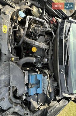 Позашляховик / Кросовер Nissan Qashqai+2 2011 в 