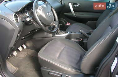 Внедорожник / Кроссовер Nissan Qashqai+2 2013 в Черкассах