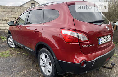 Внедорожник / Кроссовер Nissan Qashqai+2 2012 в Кременце