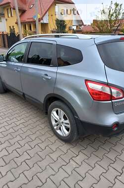 Позашляховик / Кросовер Nissan Qashqai+2 2010 в Запоріжжі