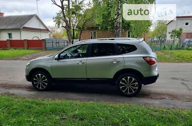 Внедорожник / Кроссовер Nissan Qashqai+2 2013 в Дубно