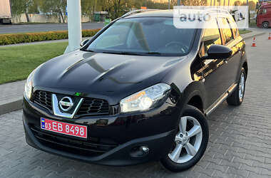 Nissan Qashqai+2 2010