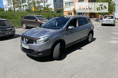 Nissan Qashqai+2 2013