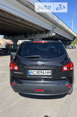 Позашляховик / Кросовер Nissan Qashqai+2 2008 в Луцьку