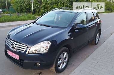 Позашляховик / Кросовер Nissan Qashqai+2 2009 в Гощі