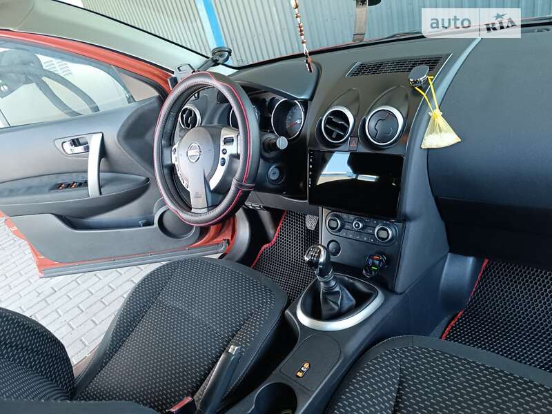 Внедорожник / Кроссовер Nissan Qashqai+2 2009 в Тернополе