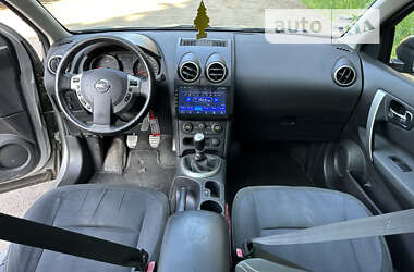 Позашляховик / Кросовер Nissan Qashqai+2 2010 в Луцьку