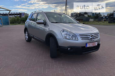 Nissan Qashqai+2 2009