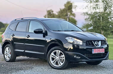 Позашляховик / Кросовер Nissan Qashqai+2 2011 в Дубні