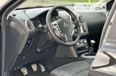 Внедорожник / Кроссовер Nissan Qashqai+2 2010 в Луцке