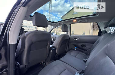 Внедорожник / Кроссовер Nissan Qashqai+2 2010 в Луцке