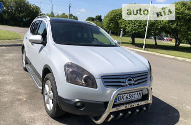 Внедорожник / Кроссовер Nissan Qashqai+2 2009 в Ровно