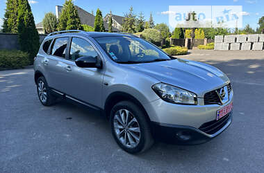 Позашляховик / Кросовер Nissan Qashqai+2 2010 в Луцьку