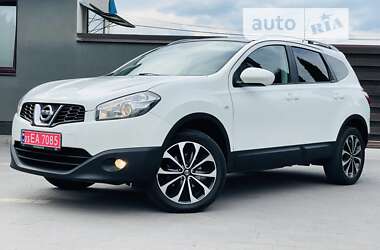 Nissan Qashqai+2 2012