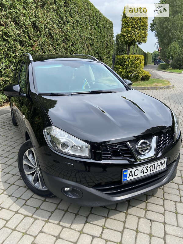 Позашляховик / Кросовер Nissan Qashqai+2 2013 в Луцьку