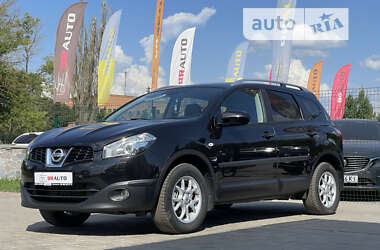 Nissan Qashqai+2 2010