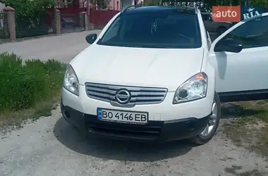 Nissan Qashqai+2 2009