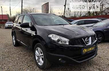 Nissan Qashqai+2 2012