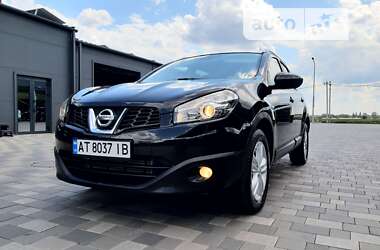 Внедорожник / Кроссовер Nissan Qashqai+2 2012 в Полтаве