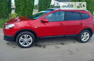 Внедорожник / Кроссовер Nissan Qashqai+2 2010 в Почаеве