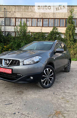 Позашляховик / Кросовер Nissan Qashqai+2 2012 в Луцьку