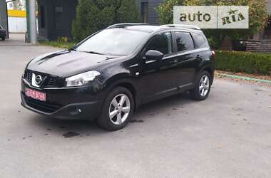 Внедорожник / Кроссовер Nissan Qashqai+2 2010 в Звягеле