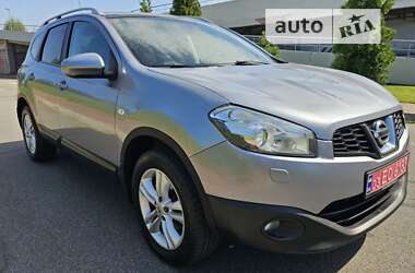 Позашляховик / Кросовер Nissan Qashqai+2 2012 в Києві