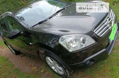 Внедорожник / Кроссовер Nissan Qashqai+2 2010 в Добромиле