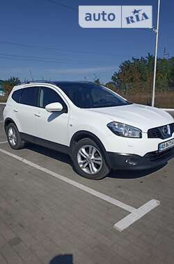 Позашляховик / Кросовер Nissan Qashqai+2 2011 в Вінниці