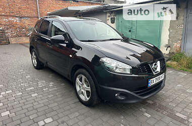 Позашляховик / Кросовер Nissan Qashqai+2 2012 в Хмельницькому