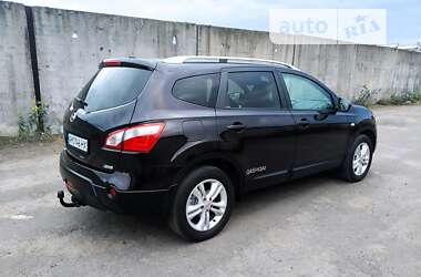 Позашляховик / Кросовер Nissan Qashqai+2 2012 в Житомирі