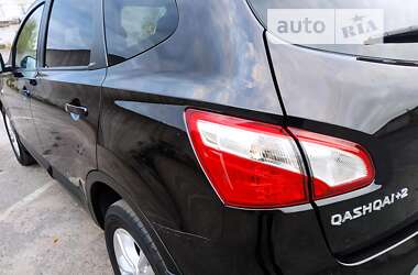 Позашляховик / Кросовер Nissan Qashqai+2 2012 в Житомирі