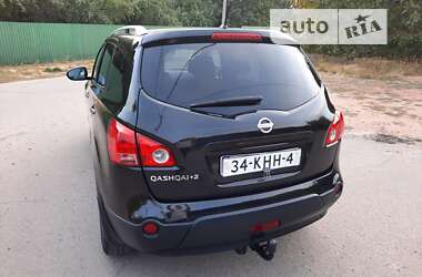 Внедорожник / Кроссовер Nissan Qashqai+2 2010 в Полтаве