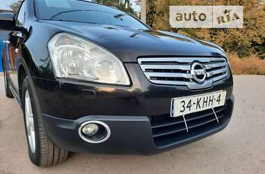 Внедорожник / Кроссовер Nissan Qashqai+2 2010 в Полтаве