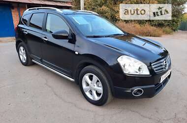 Внедорожник / Кроссовер Nissan Qashqai+2 2010 в Полтаве