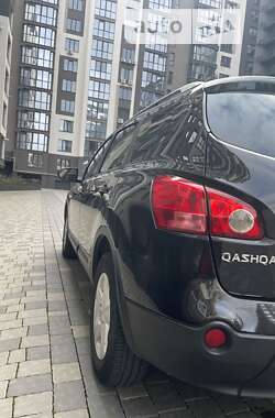 Позашляховик / Кросовер Nissan Qashqai+2 2009 в Івано-Франківську