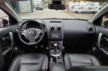 Позашляховик / Кросовер Nissan Qashqai+2 2011 в Коломиї