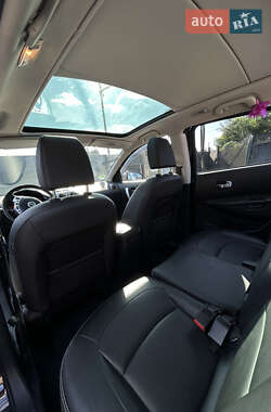 Внедорожник / Кроссовер Nissan Qashqai+2 2011 в 
