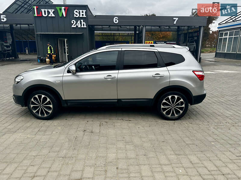 Внедорожник / Кроссовер Nissan Qashqai+2 2011 в Косове